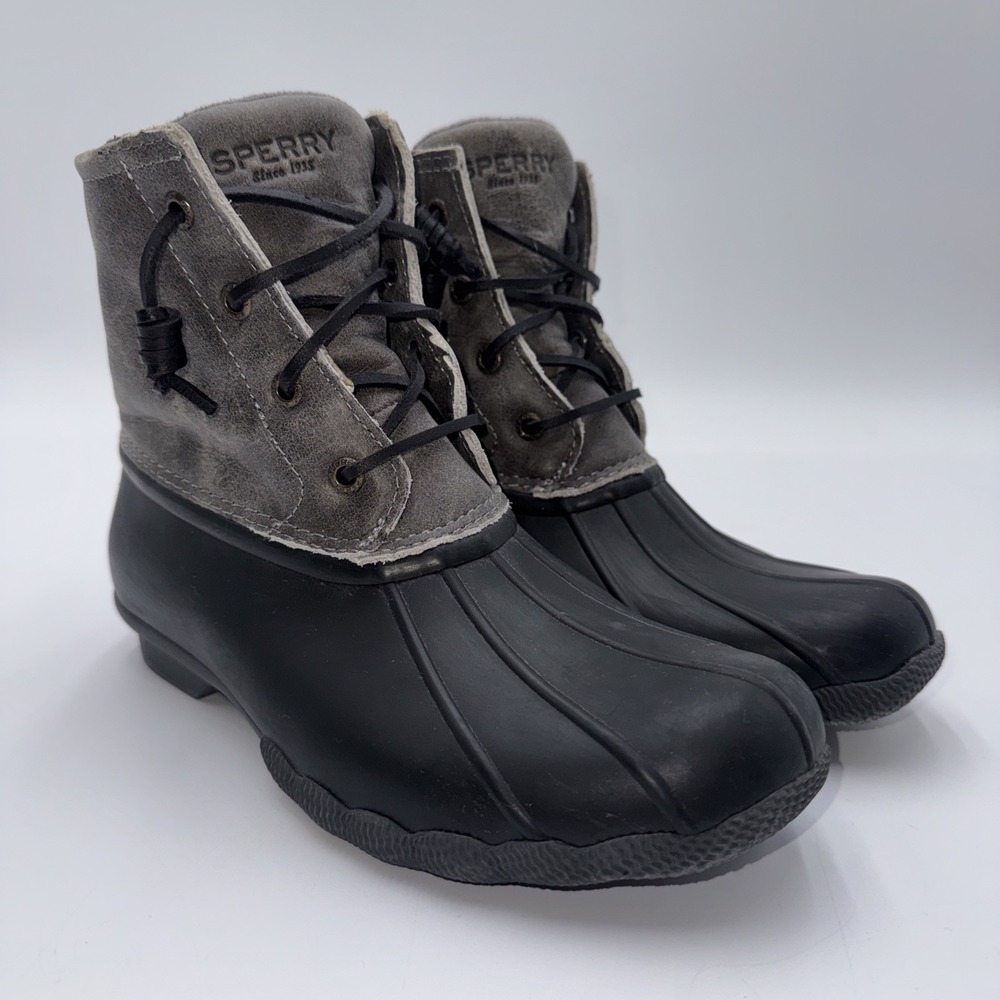 Sperry Women's Saltwater BLACK / GREY Leather Duck Boot Booties size 8 EUC